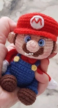 Ayse Atik - Ayşe Çelik Atik - Süper Mario - Супер Марио - Russian
