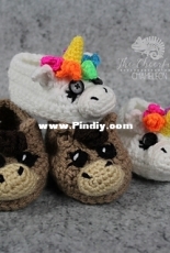 The Cheerful Chameleon - Charlyn Smith - Child Unicorn and Horse Slippers