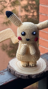 Aradiya Toys- Ashe - Pikachu