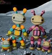 Moji Moji Design - Janine Holmes - Nut and Bolt robots