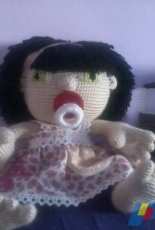 Bebé con chupete