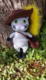 Fiber Arts by Michal - Michal Johnson - Puss in Boots