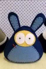 Mila Albiani - Bichinho Virtual / Virtual Pet Felt Pattern - Portuguese
