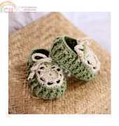 Mon Petit Violon - Vita Apala - Pastel Green Baby Slippers