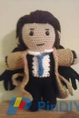 Crochet Fanatic - Christjan Bee - Castiel doll - Free