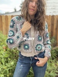 Off the Beaten Hook -  Lindsey Roe - Airie Cropped Cardigan