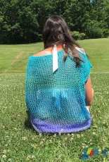 Gradiently Poncho by Melissa Kemmerer