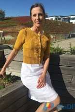 Soleie- A Vintage Cardigan by Anne B Hanssen-Free