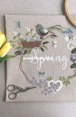 Madame Chantilly Spring Garland XSD