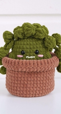 Crochet By BT - Sophie Rae - Baby String Pearls