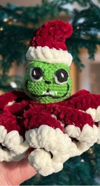 Octopus Army Crochet - Jessica Bogach - Octo-Grinch