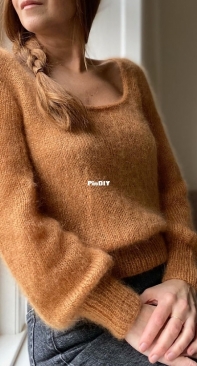 Casia Sweater Square Neck by Rikke Bangsgaard - Refined Knitwear - English