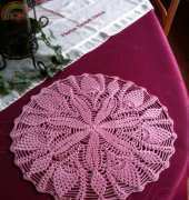 Pineapple and Cones Doily