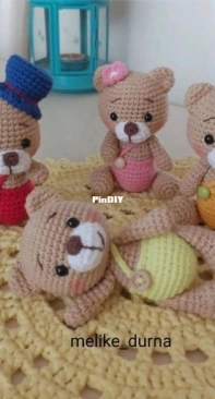 Melike Durna - Leo Bear and Bunny Luna - Ayı Leo ve Tavşan Luna - Turkish