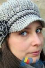 CrocheTrend Patterns - Viktoria Gogolak - Newsboy Hat with Zipper Flower