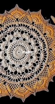 Nelly Klos - Anastasia Doily - English
