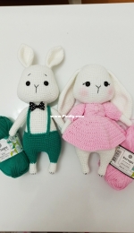 Amigurumi bunnies
