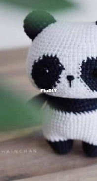 Hainchan Design - Hainchan - Hanh Tran - Fei Fei The Little Panda - Chinese - Translated