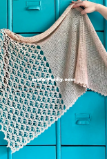 Kokon Lace Shawl by Annelies Baes (Vicarno)