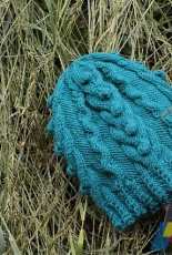 Evergreen Hat by Alessia & Favia Taverna - Knitting For Breakfast