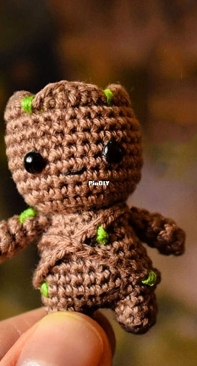 Crochet Paladin - Varvara K - Baby Groot Keychain - Free