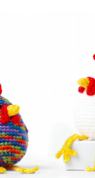 Yarnspirations - Red Heart - Chicken Rooster - Free