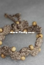 crochet bracelet with pearl