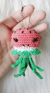Pink Tomato Crochet - Anna Josephine Laurin - Mini Watermelon Jellyfish - Jelly Friends