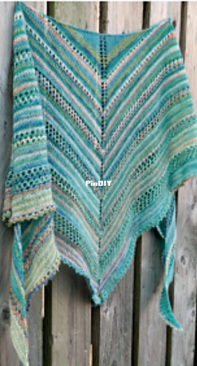 Triangular Pool Shawl by Julia Marsh-Free
