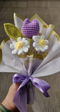 First customized mini bouquet