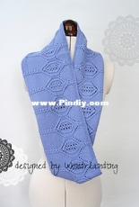 Lavender Rain cowl by Wondrlanding - English French Hungarian