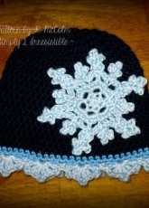 Simply 2 Irresistible- Ruth McColm - Snowflake Beanie
