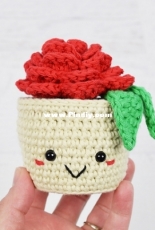 Yarn Blossom Boutique - Melissa Bradley - Potted Rose - Free
