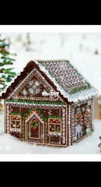 Nina Peregontseva - gingerbread house