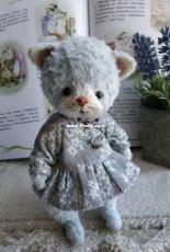 Kitty by Irina Trunicheva  - Russian - Free