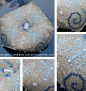 Faby Reilly SNF001-BISC - Snowflake Biscornu