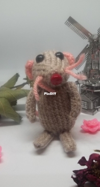 Tiny mouse