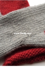 Snow Top Mittens by Suzie von Reyn-Free