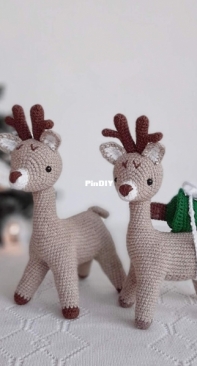 Knitted Toy Zoo - Anna Prishchenko - Anna Prishenko - Christmas Deer Toy