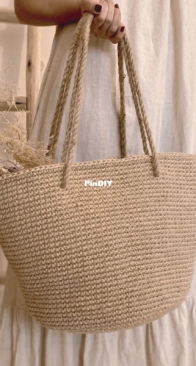 Hola Yuyito - Abigail Gerez - Miri Bag - Bolso Miri - Spanish