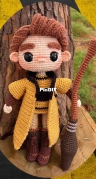 AmigurumisAK - Zayda Arteche - Cedric Diggory - Spanish