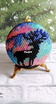 Ekaterina Kochkovskaya - Northern Lights Bead Ball - Free