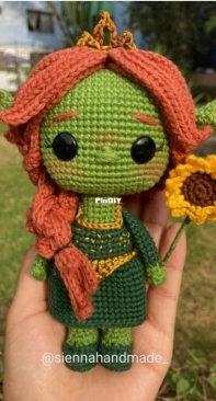 Sienna Handmade - Lilian Sandoval - Fiona and Shrek - Spanish