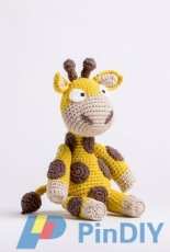Pingouin-Ela Camarena- Julia Giraffe- Portuguese