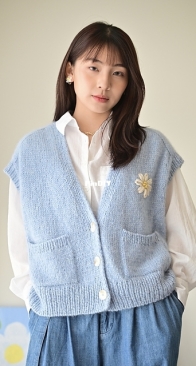 Aster Vest by Irene Lin - English