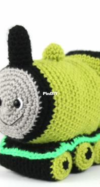 Stringy Ding Ding - Olive - Train Amigurumi - Free