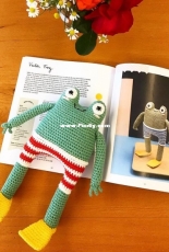 Pica Pau frog