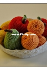Tilda and Filur - Susanne Fagelberg - Fruit Bowl with Apple Pear Clementine and Banana