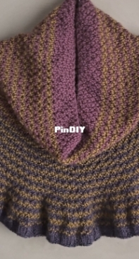 Moorlands Embrace Cowl by Bex Knitty Design-Free