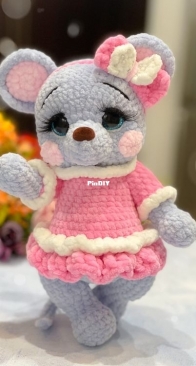 Kuzma Valya - Valentina Kuzmina   - Mouse - Russian